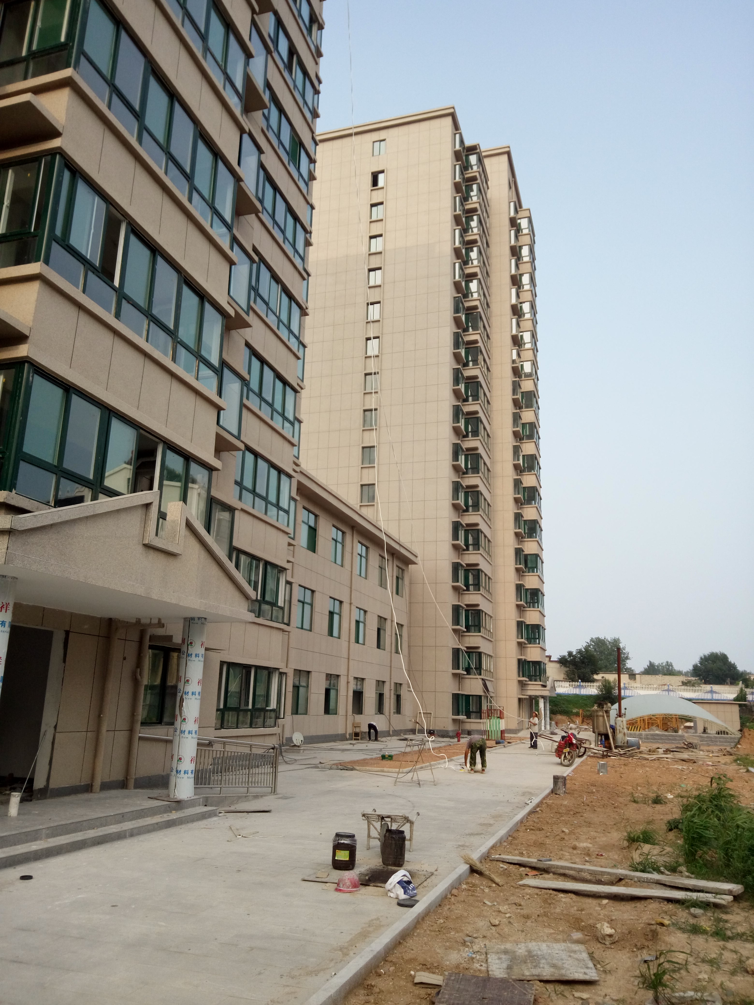 ���̰���