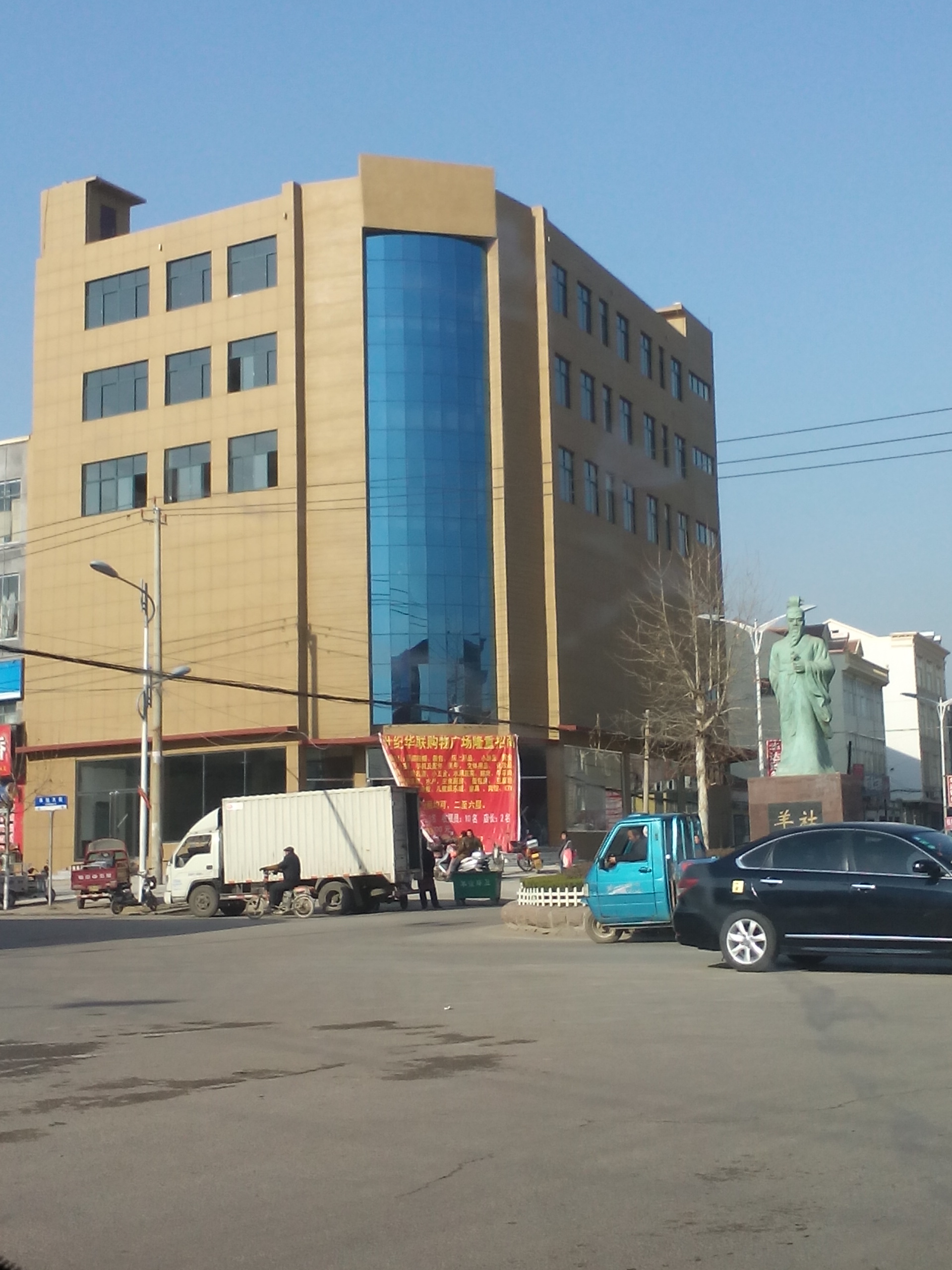 ���̰���