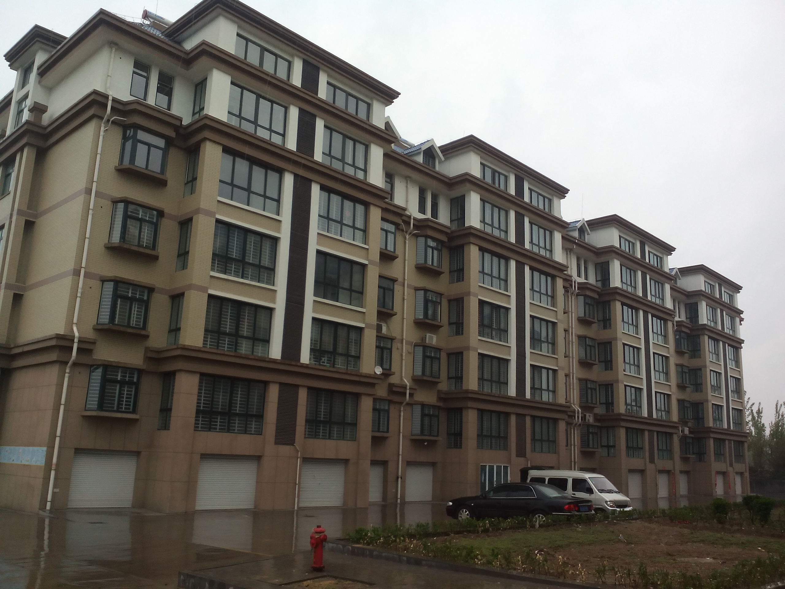 ���̰���